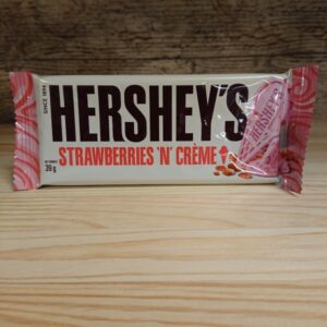 Hershey Bar Strawberry & Cream