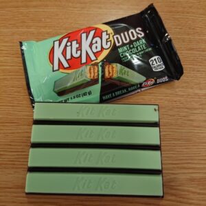 Kit Kat Duo Mint & Dark Chocolate